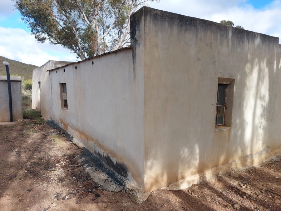 7 Bedroom Property for Sale in Ladismith Rural Western Cape